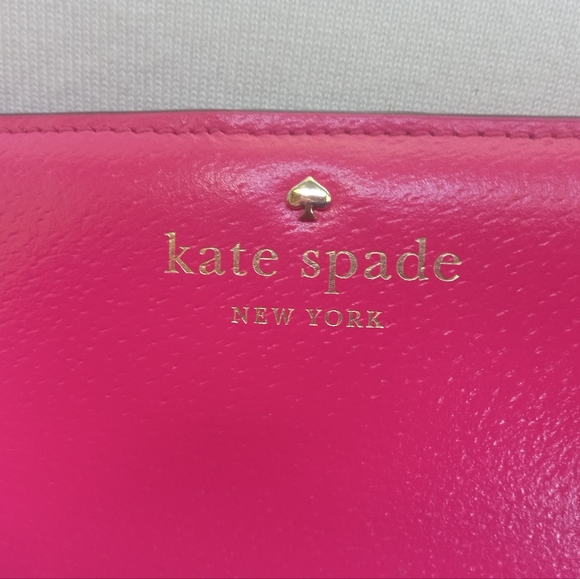 NWOT Kate Spade Bifold Snap Wallet + FREE GIFT - Picture 2 of 15